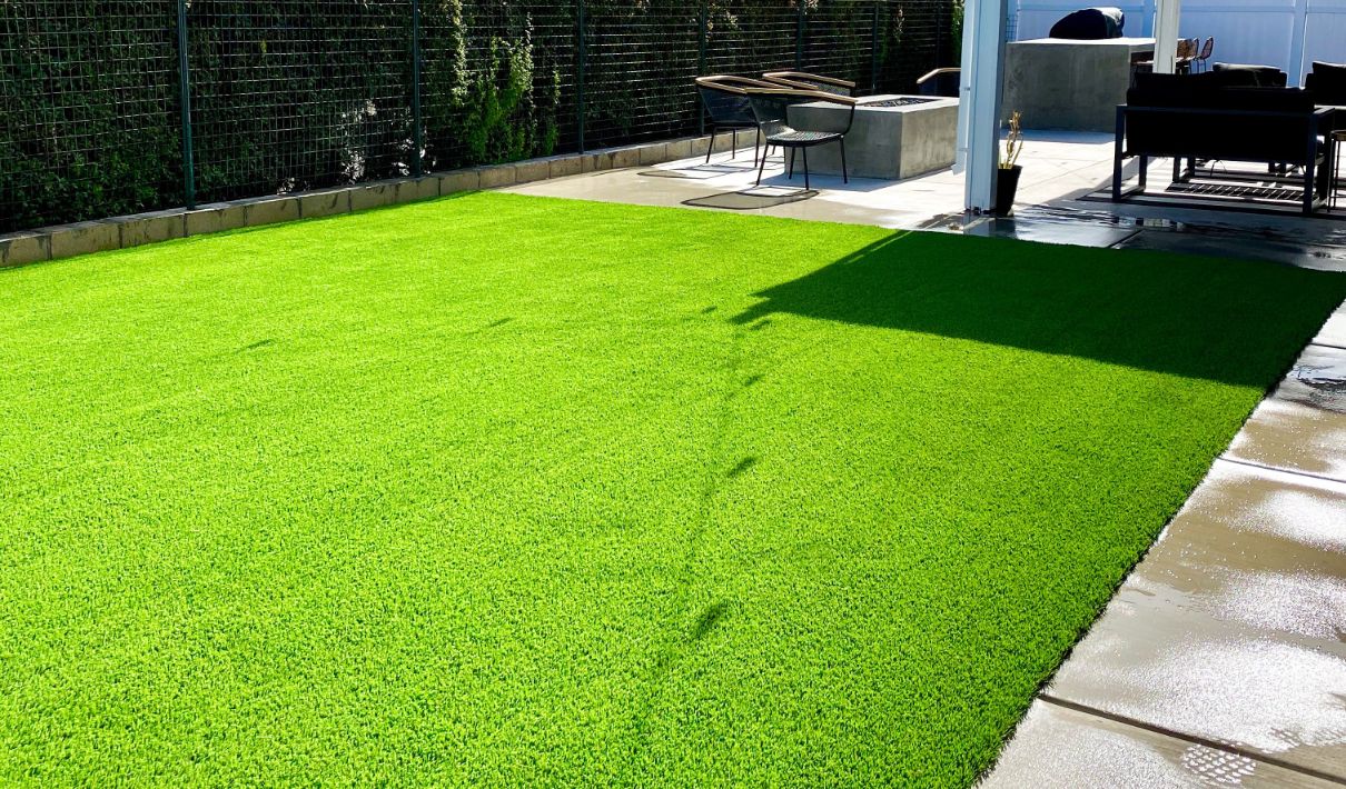 a wide clean synthetic turf